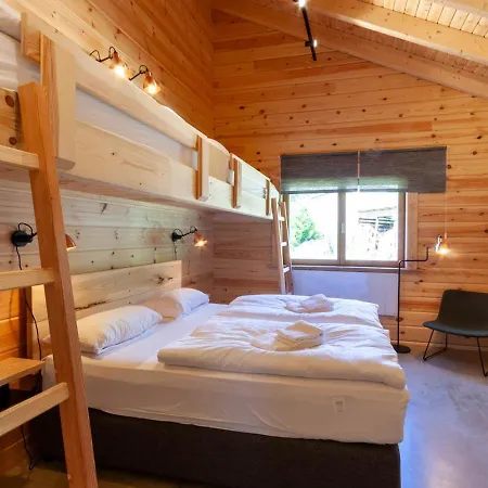 Blockhouse 8 Mit Sauna, Terrasse Und Grill Feriehus