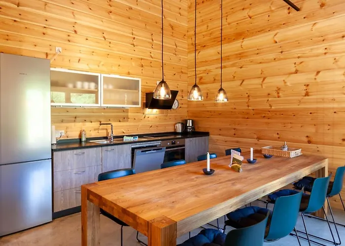 Blockhouse 8 Mit Sauna, Terrasse Und Grill Tatil Evi